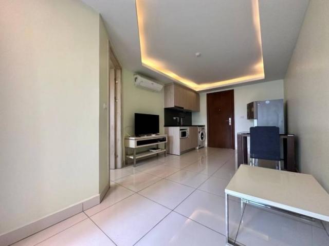 Laguna Bay 2 1-Bedroom Condo For Sale