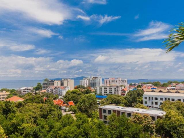 Laguna Bay 2 1-Bedroom Condo For Sale