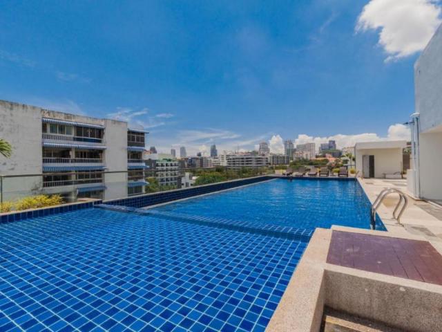 Laguna Bay 2 1-Bedroom Condo For Sale