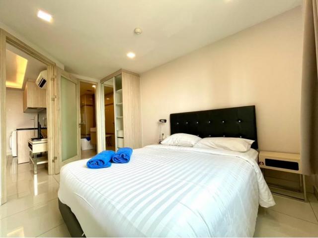 Laguna Bay 2 1-Bedroom Condo For Sale