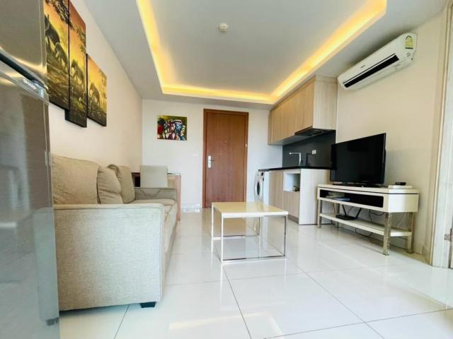 Laguna Bay 2 1-Bedroom Condo For Sale