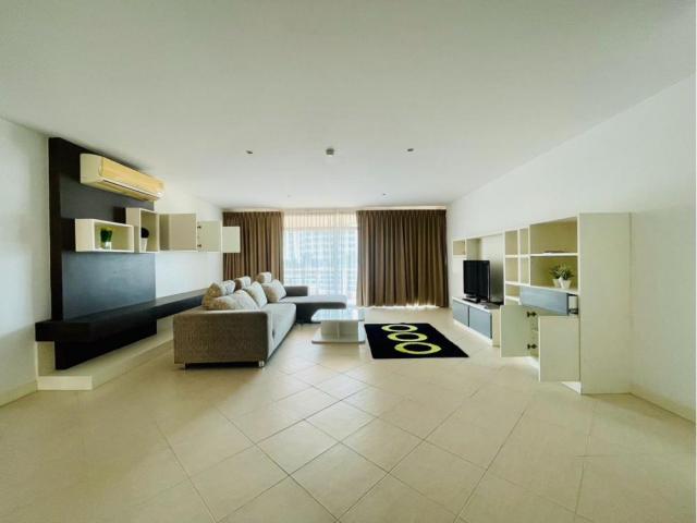 Executive Residence 4 1-Bedroom Condo For Sale