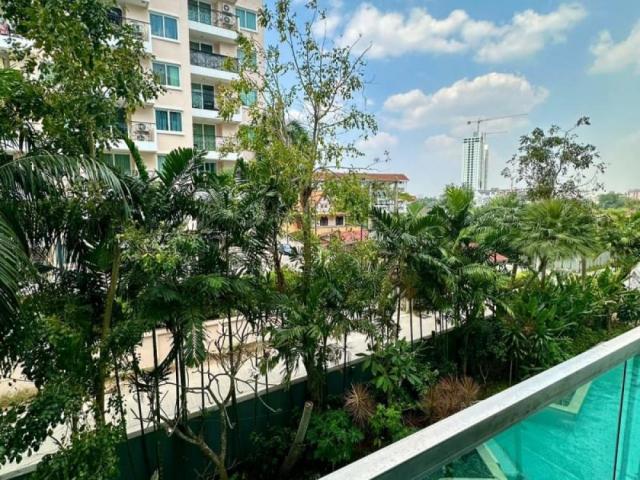 Amazon Residence 1-Bedroom Condo For Sale