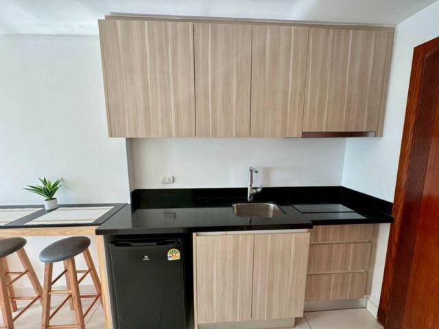 Studio with Sea and City Views / Vybavené studio s výhledem na moře a město