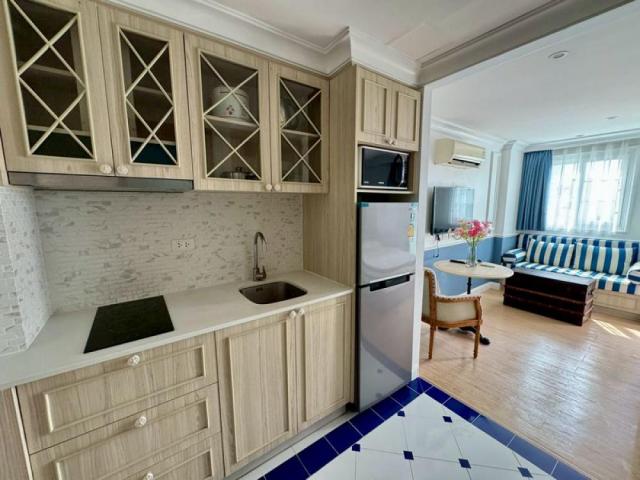 Cozy Studio with Sea View / Vybavené studio s výhledem na moře