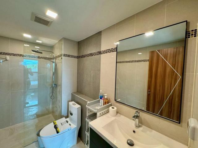 Laguna Beach Resort 3 The Maldives 1-Bedroom Condo