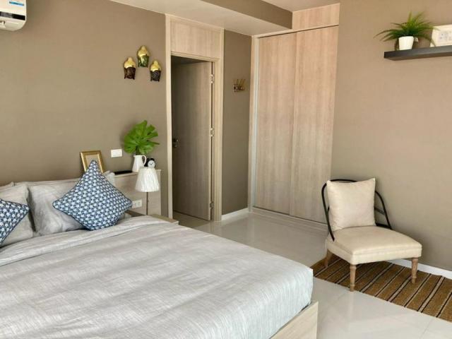 Spacious Corner Condo for Sale at The Cloud Pratumnak