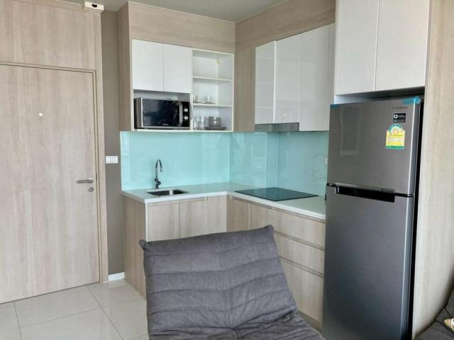 Spacious Corner Condo for Sale at The Cloud Pratumnak