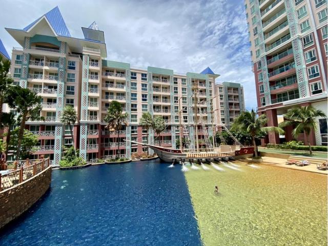 Grande Caribbean 1-Bedroom Pool View Condo