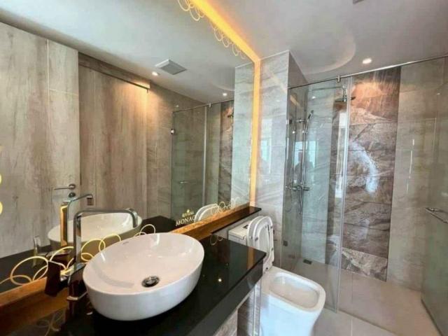 Luxury 1-Bedroom Sea View Condo, The Riviera Monaco