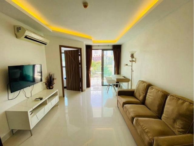 Club Royal 1-Bedroom Condo