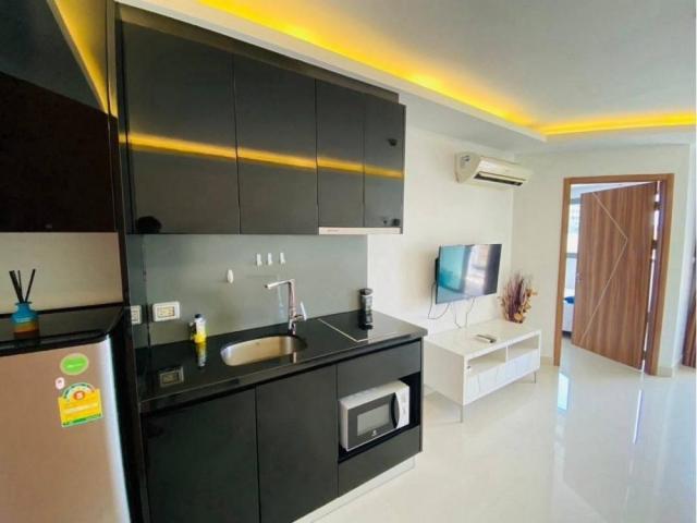 Club Royal 1-Bedroom Condo