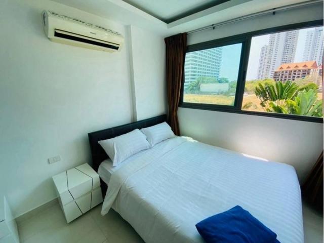 Club Royal 1-Bedroom Condo