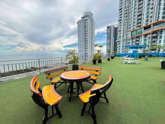 Studio Condo at Nam Talay Pattaya