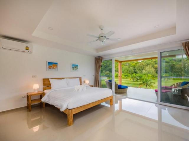 Siam Royal View 4-Bedroom Pool Villa For Sale