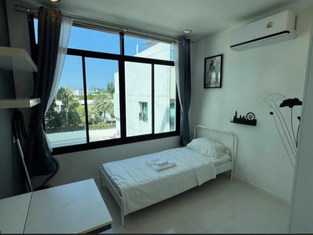 Spacious 3-Bedroom Condo at The Regent Kamala