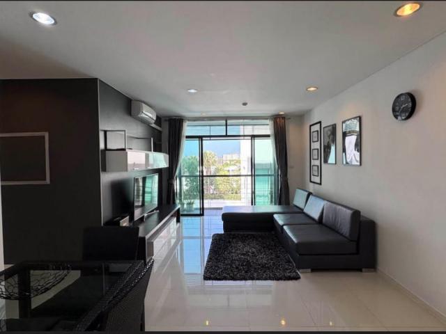 Spacious 3-Bedroom Condo at The Regent Kamala